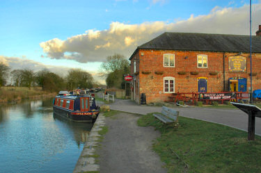 Picture of a pub next to a canal