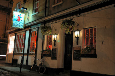 Picture of a pub called 'The Raven'